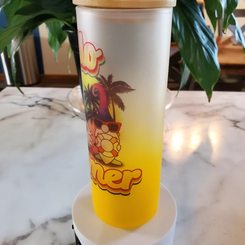 HELLO SUMMER Gnomes 20oz Gradient Yellow Glass Tumbler with duo lids 🎉sale